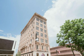 The Esquire Hotel Downtown Gastonia, Ascend Hotel Collection